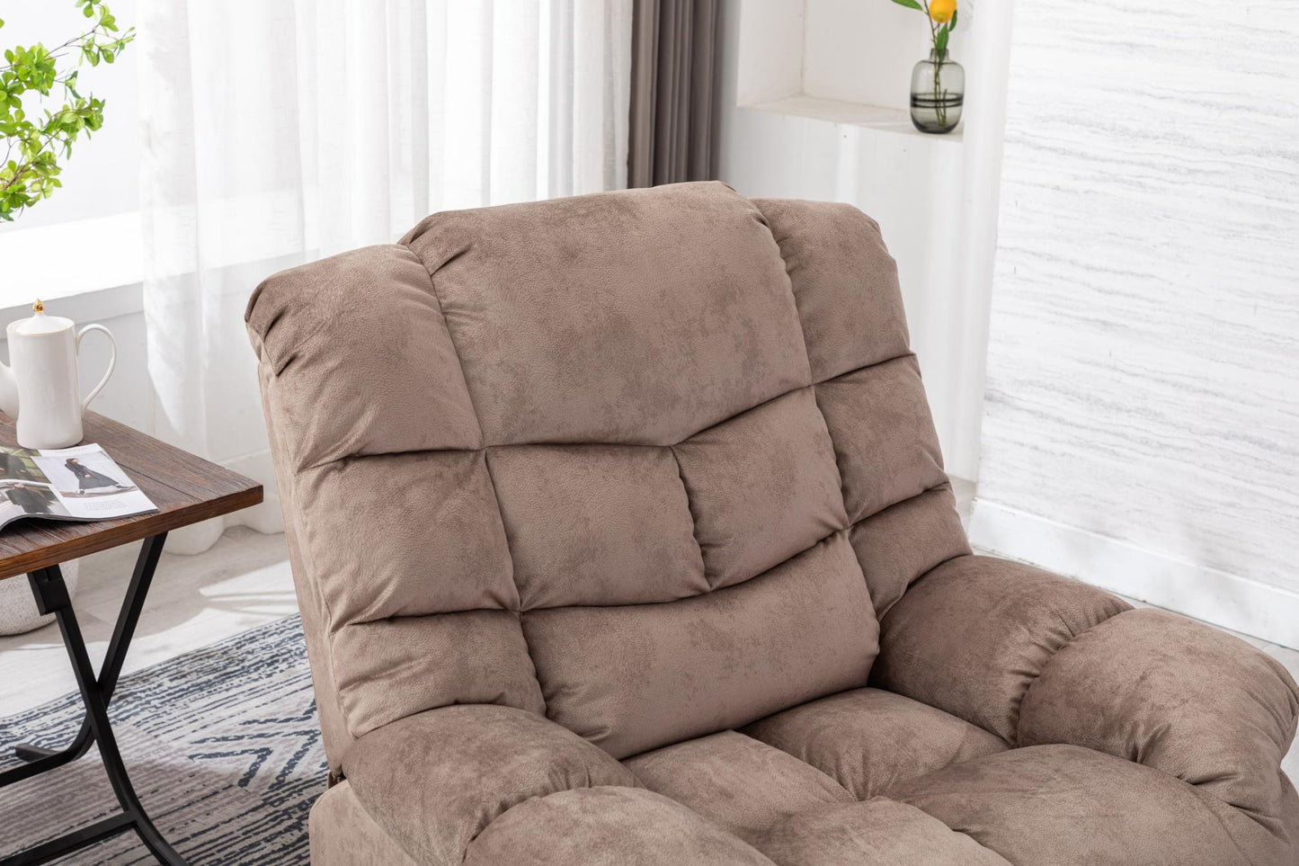 Classic Manual Relciner，suitable for living room&bed room, sofa with soft fabric and modern padded arms and back, arm chair