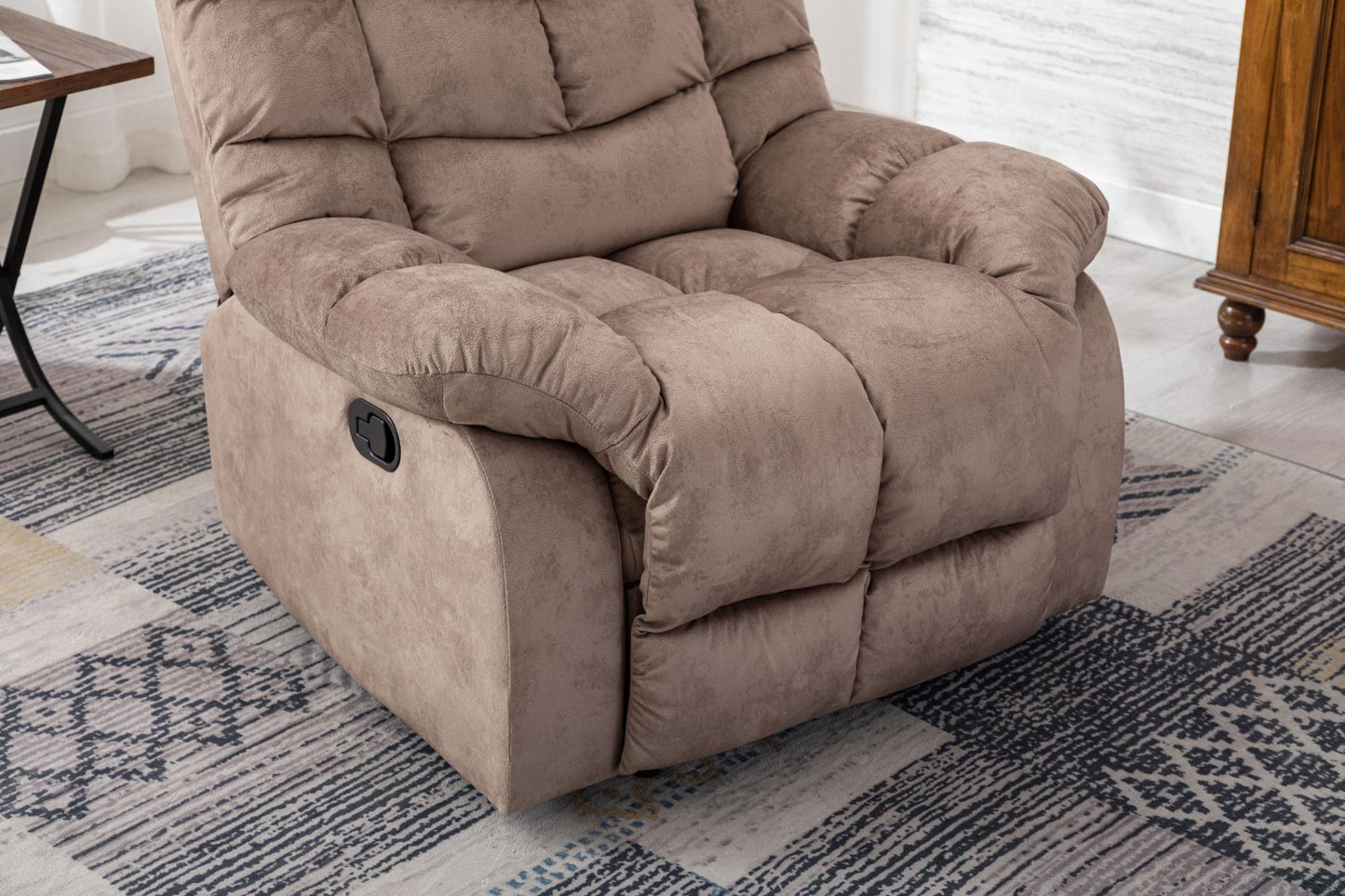 Classic Manual Relciner，suitable for living room&bed room, sofa with soft fabric and modern padded arms and back, arm chair
